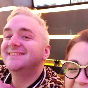 Meet your Posher, Adam